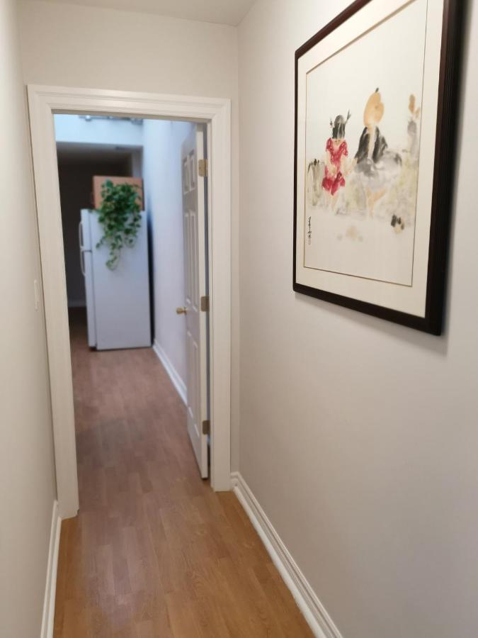 Apartamento Cozy Private Rm Heart Of North York Free Parking Full Kitchen Close To Downtown Toronto Exterior foto